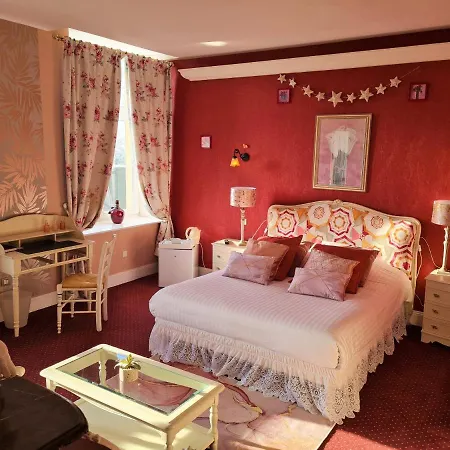 Chatellerie De Schoebeque מלון 4*