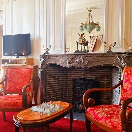 Chatellerie De Schoebeque מלון