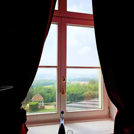 Chatellerie De Schoebeque מלון