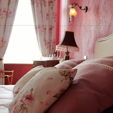 Chatellerie De Schoebeque 4* קסל