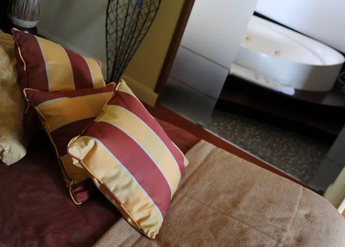 Châtellerie De Schoebeque 4* Cassel